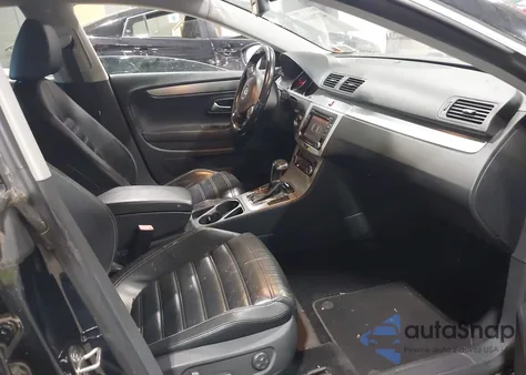 2010 Volkswagen Cc Luxury z USA, uszkodzony, nr VIN WVWHP7AN3AE566529